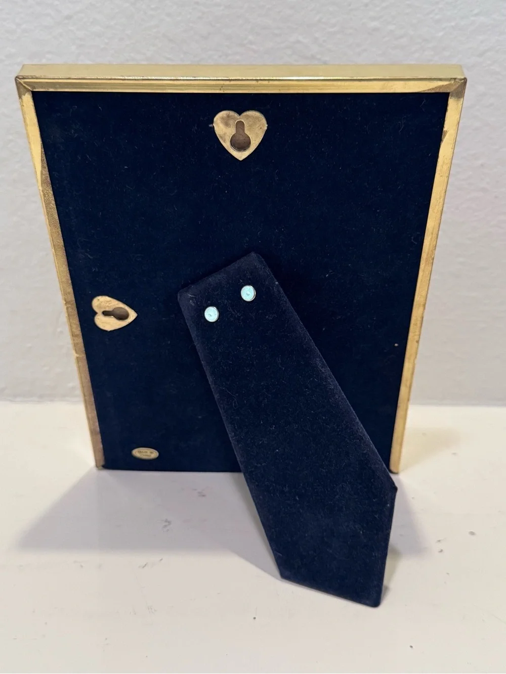 Vintage Brass 5x7 Picture Frame w/ Blue Velvet Backing & Easel